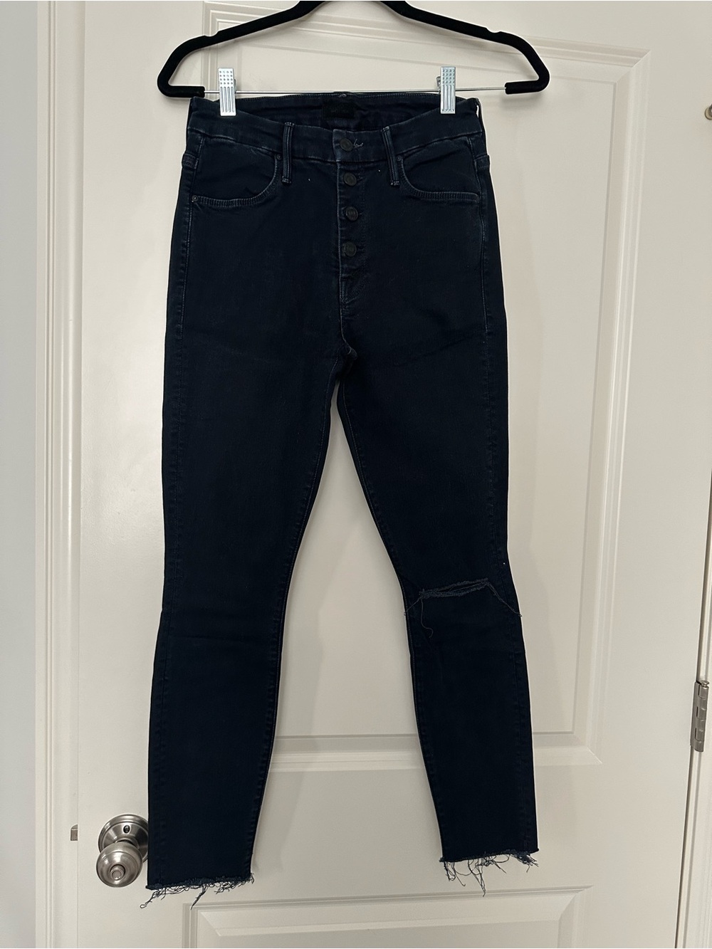 MOTHER The Pixie Ankle Fray, Holding Hands Tightly Denim Jeans